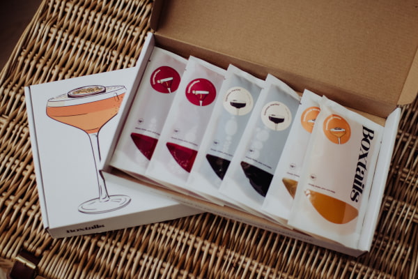 Cocktail sachets in a box